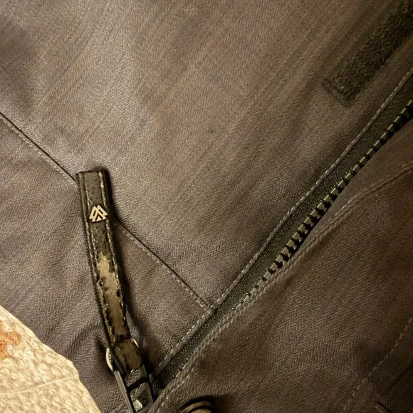 Burton Women's grey Snowboard Jacket - Picture 5 of 7